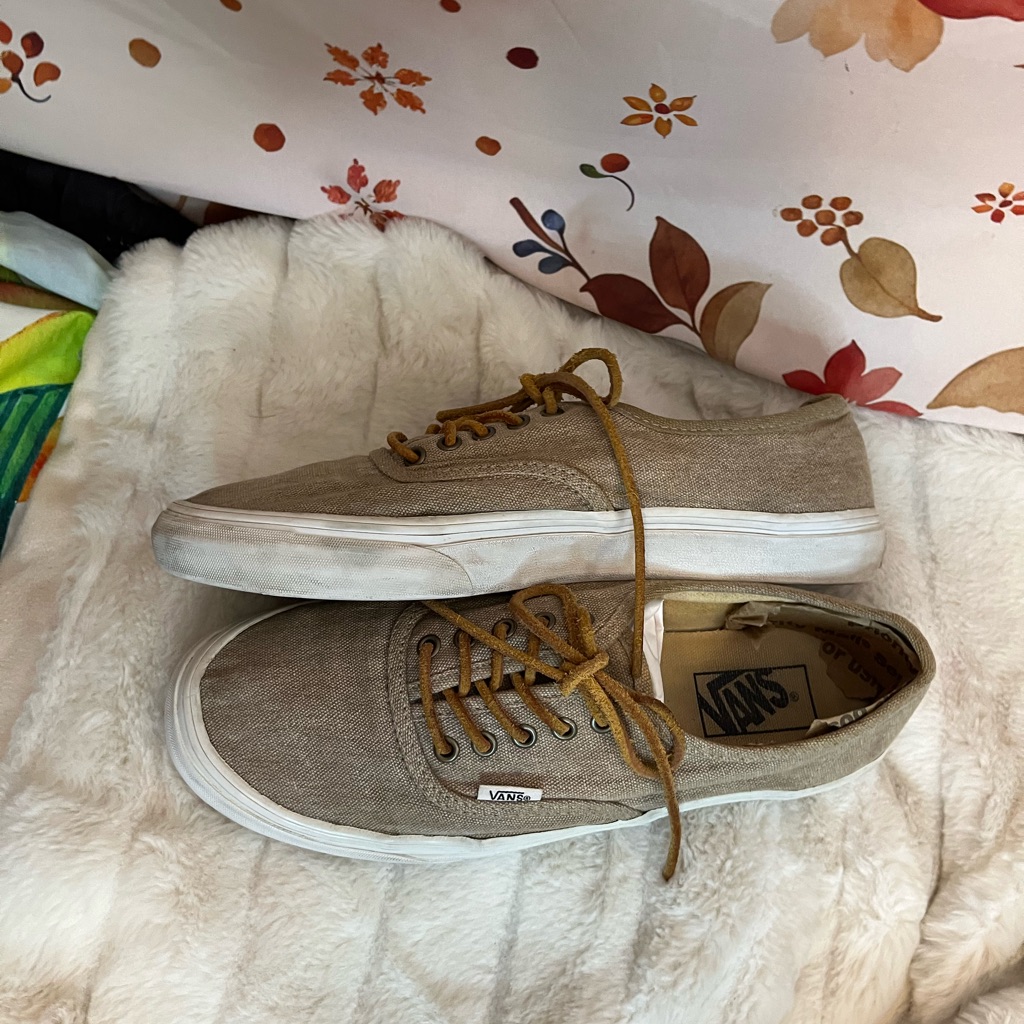 Vans M8/W9.5 Two Tone Tb6q Tan Canvas Leather Lace Up Casual Preppy Sneakers